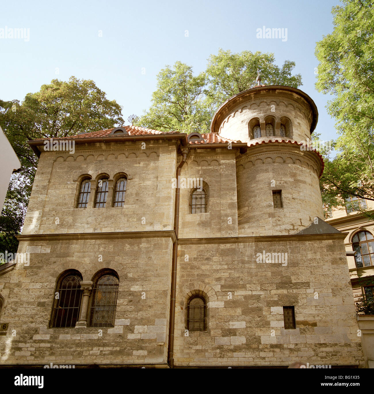 Viaggi nel mondo. La sala cerimoniale nel vecchio cimitero ebraico di Josefov nella città di Praga nella Repubblica Ceca in Europa Orientale. Storia e cultura Foto Stock