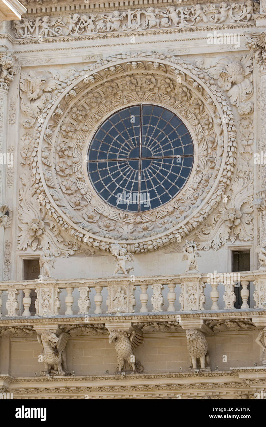 Rosone della chiesa di Santa Croce (Chiesa di Santa Croce) Lecce, Puglia,  Italia Foto stock - Alamy