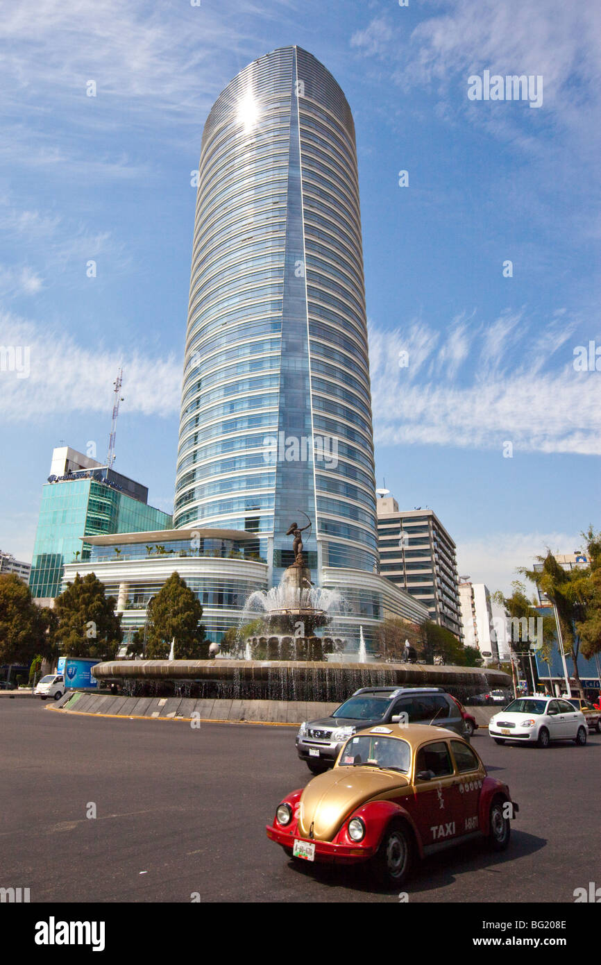 Fontana Diana rotonda e 439 Paseo de la Reforma St Regis Hotel Starwood e residenze di città del Messico Foto Stock