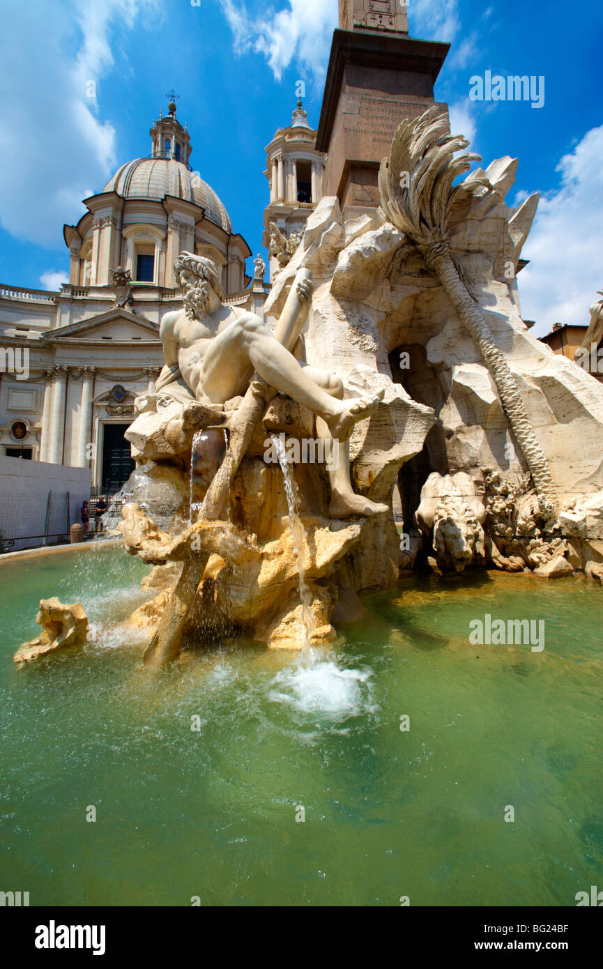 La fontana dei Quattro Fiumi ( Fontana dei Quattro Fiumi,) ,Piazza Navona , Roma, Foto Stock