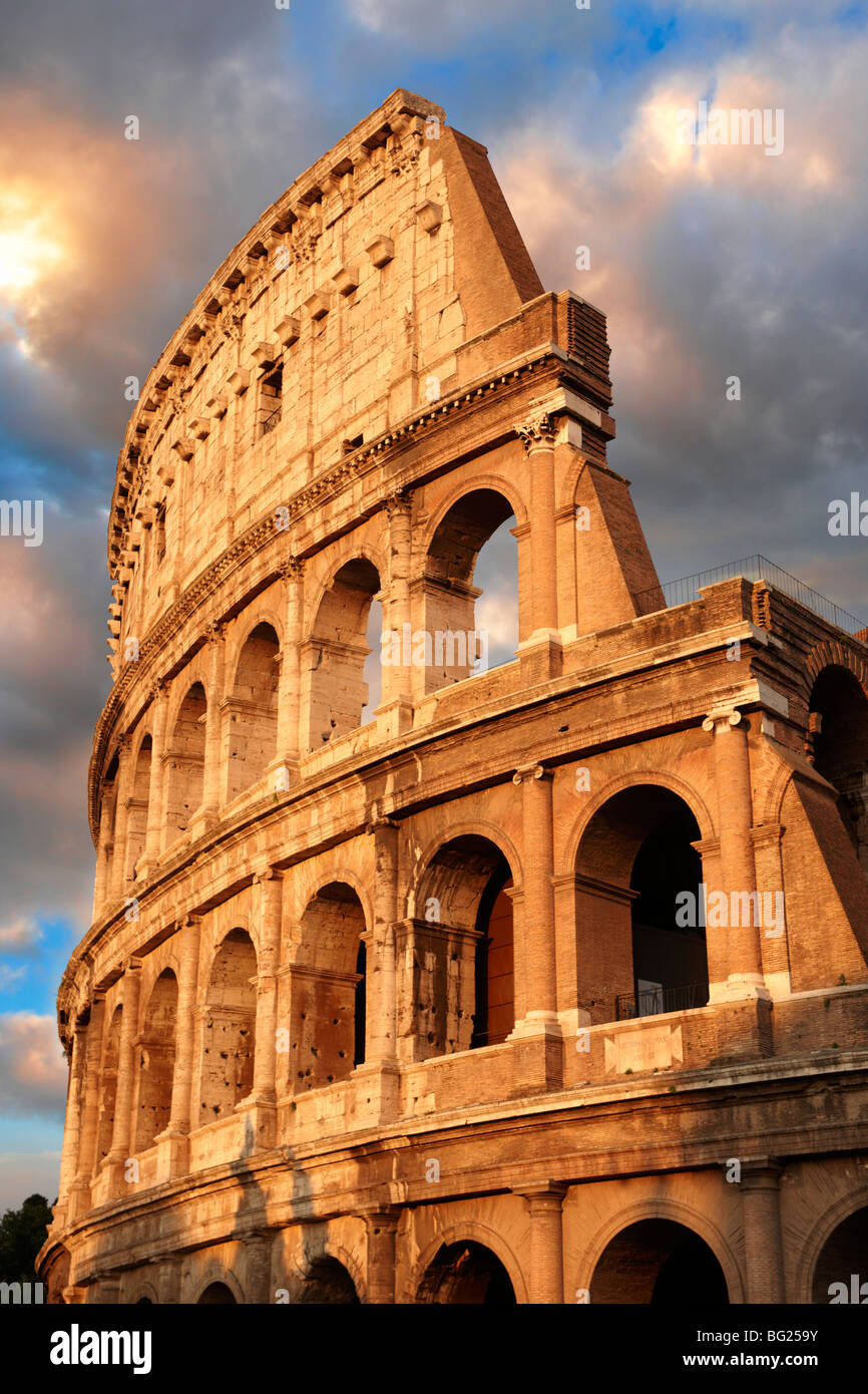 Colosseo Colosseo () . Roma Foto Stock