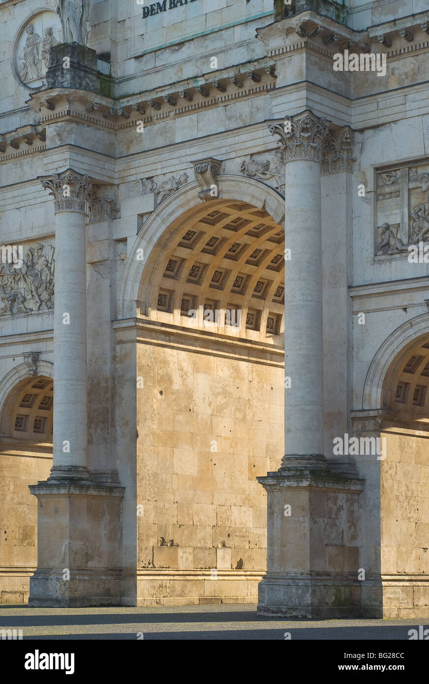 Siegestor o la vittoria del cancello come simbolo della cultura tedesca Foto Stock