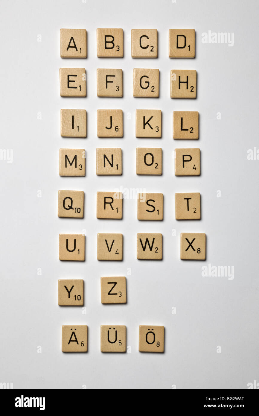 Pietre di scrabble scritto il abc Foto Stock