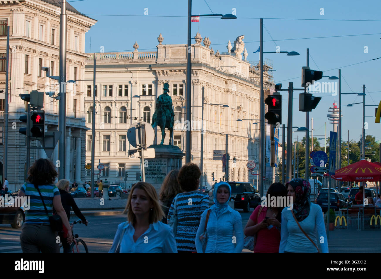 Schwarzenbergplatz, Wien Österreich | Schwarzenbergplatz, Vienna, Austria Foto Stock