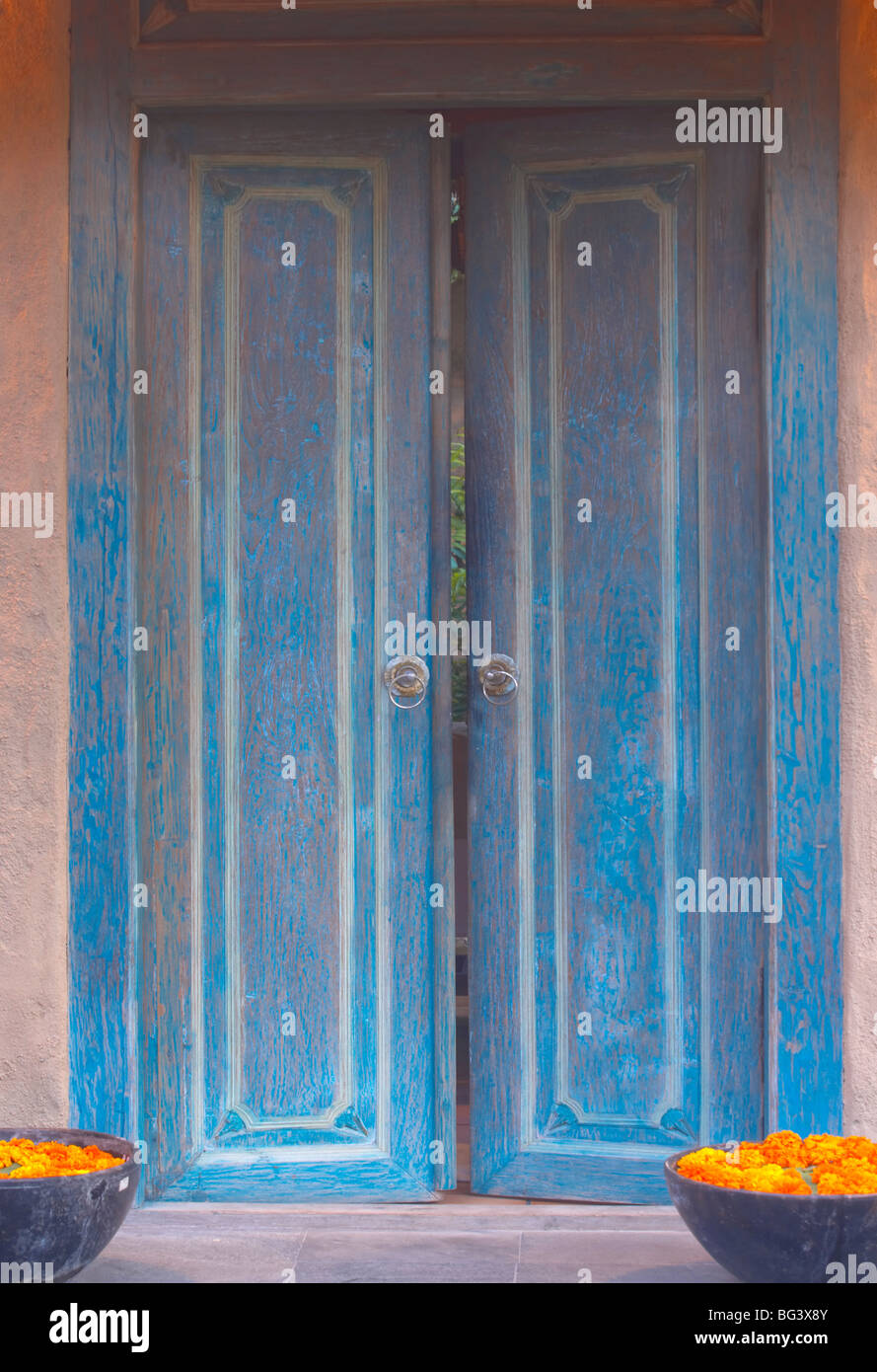 Porta di legno, Bali, Indonesia, Asia sud-orientale, Asia Foto Stock