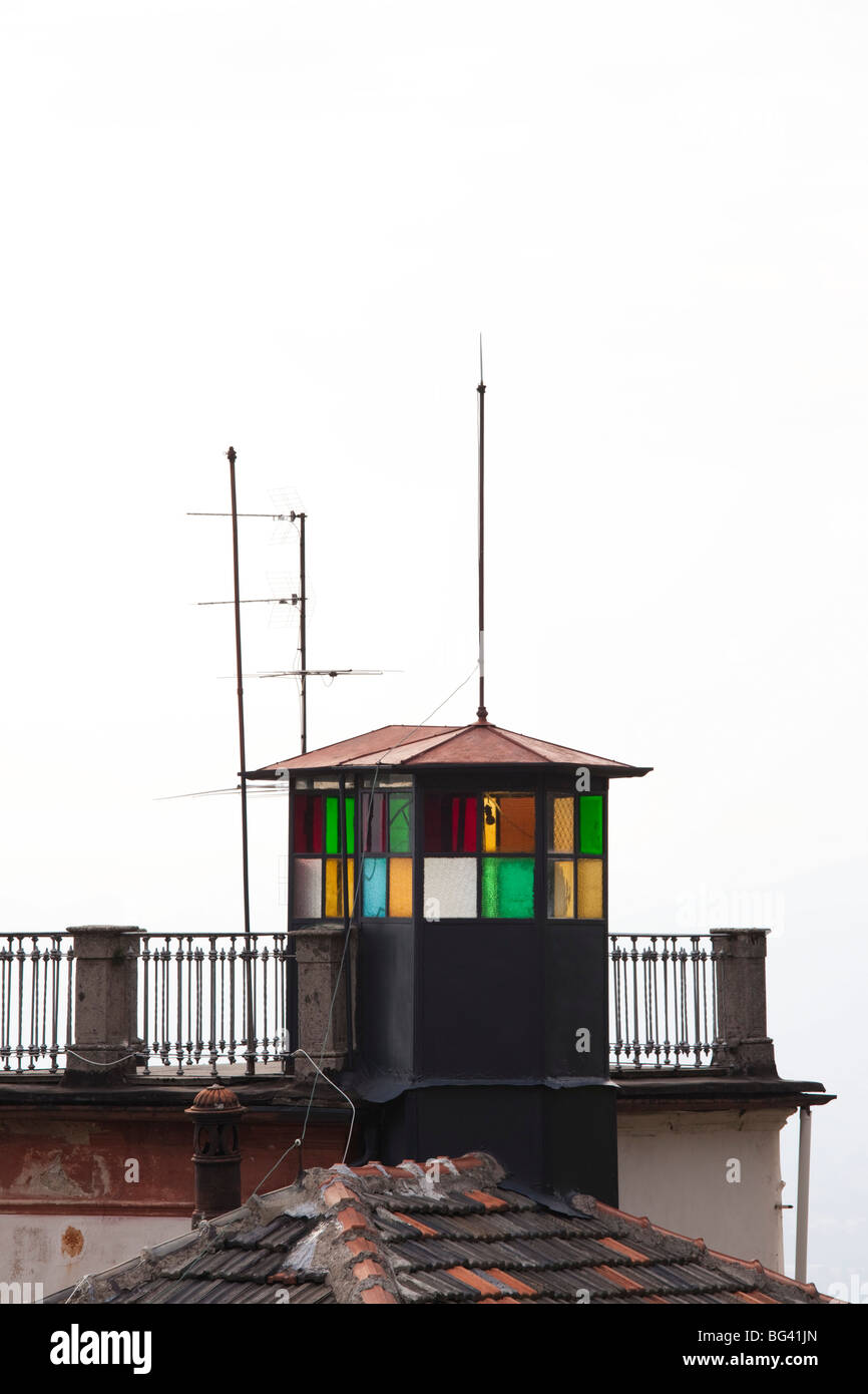 L'Italia, Lombardia, regione dei laghi, Lago di Como, Brunate, particolari della villa Foto Stock