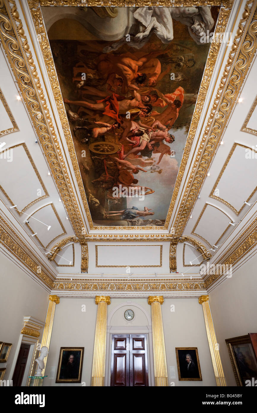 Inghilterra, Londra, Piccadilly, Burlington House, Royal Acadamy delle arti, membro Sala da Pranzo Foto Stock