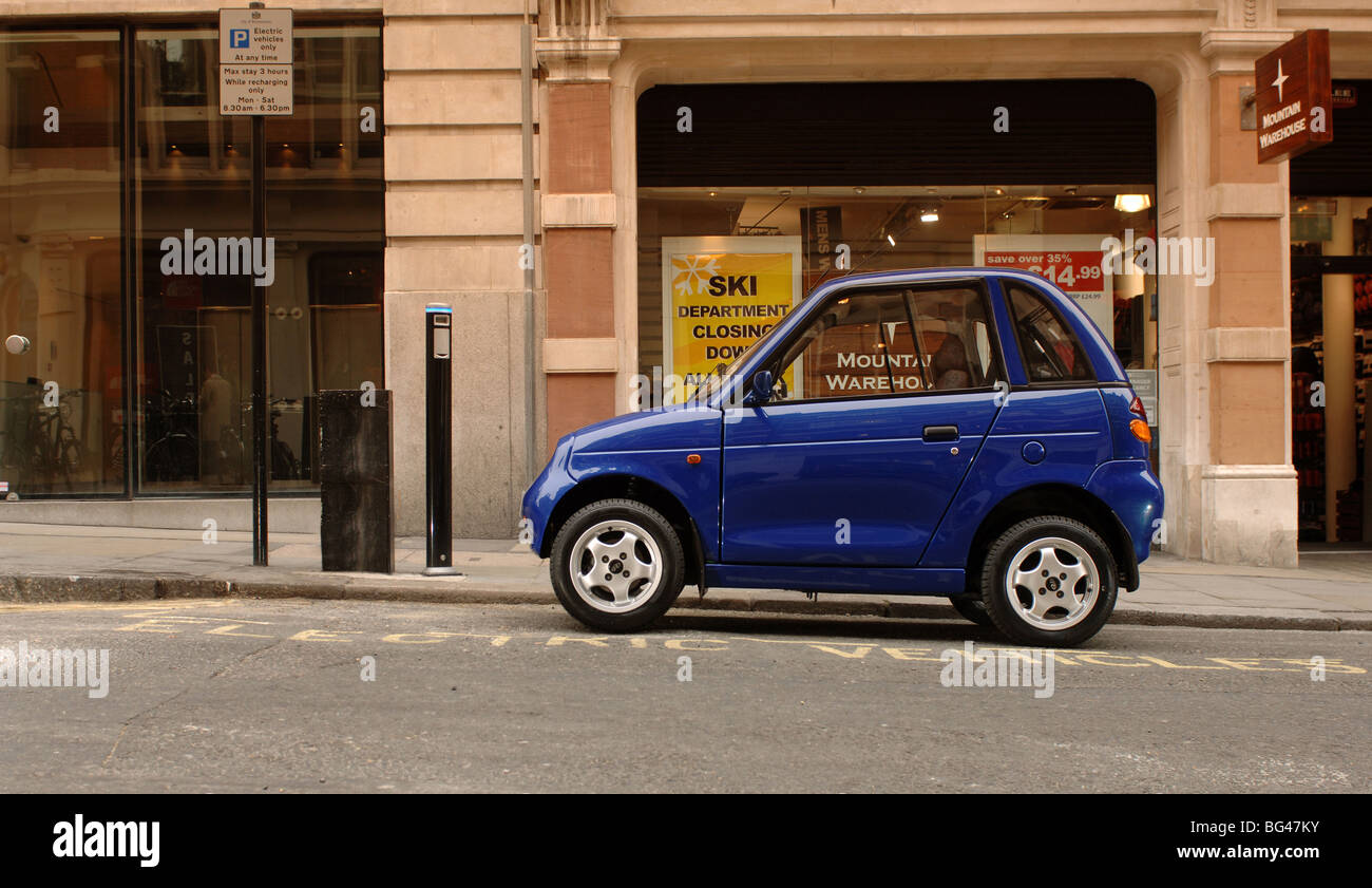 G-Wiz auto elettriche eco-friendly auto ricaricabile congestion charge esenti Foto Stock