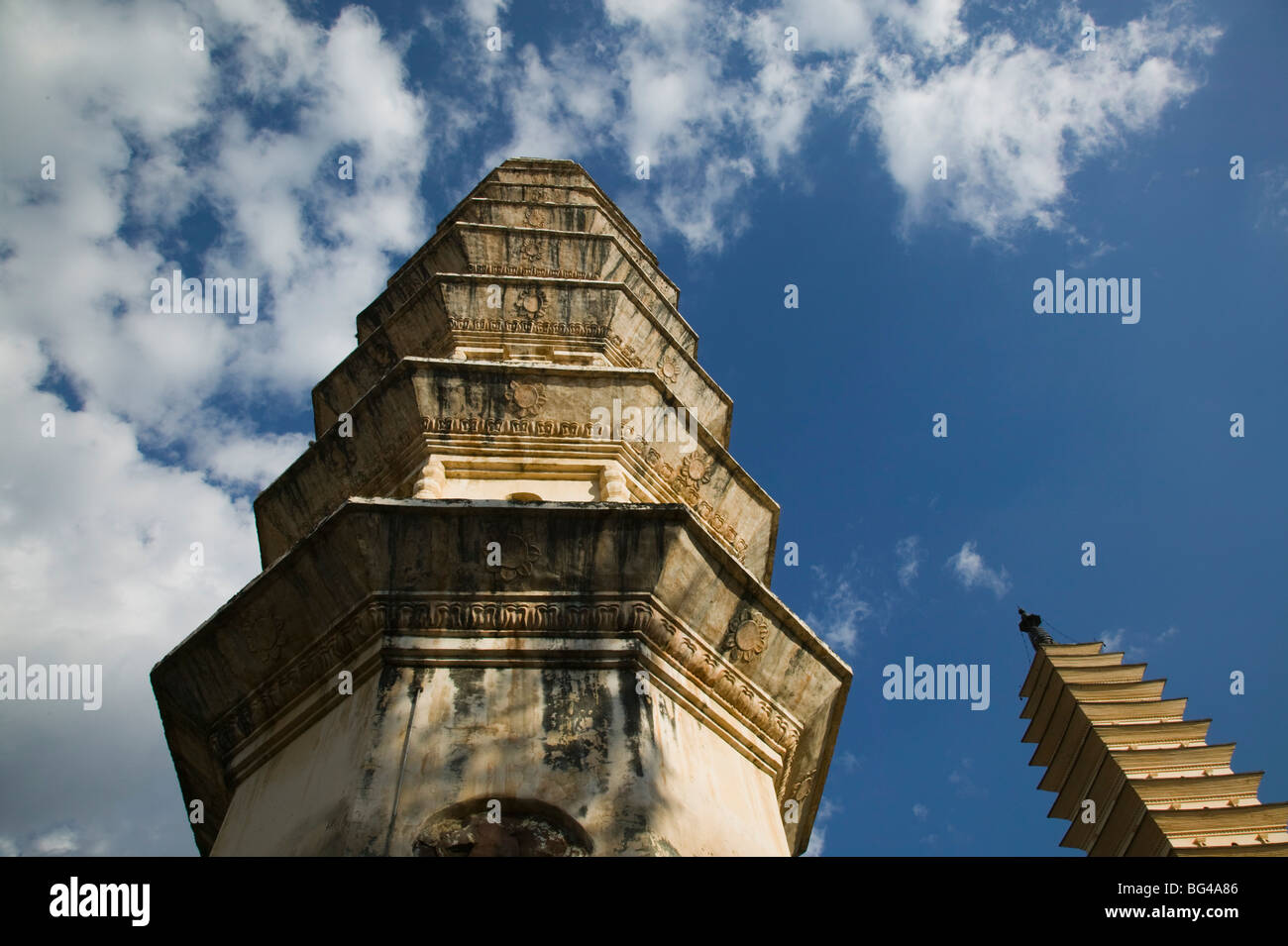 La Cina, nella provincia dello Yunnan, alla Vecchia Citta' di Dali, tre Pagoda Park Foto Stock