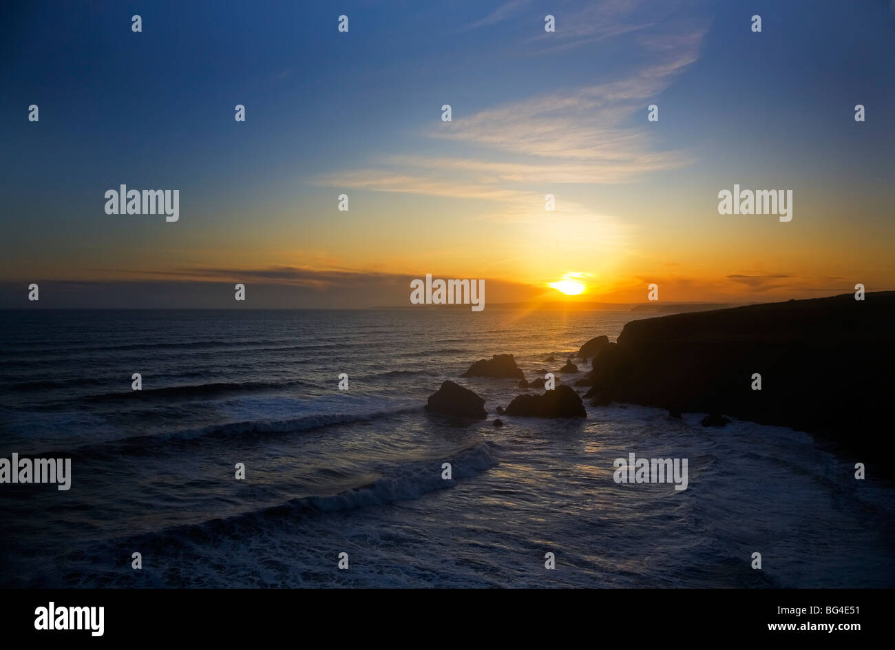 Dungarvan Bay da sopra Ballydowane Cove, il rame Costa, nella contea di Waterford, Irlanda Foto Stock