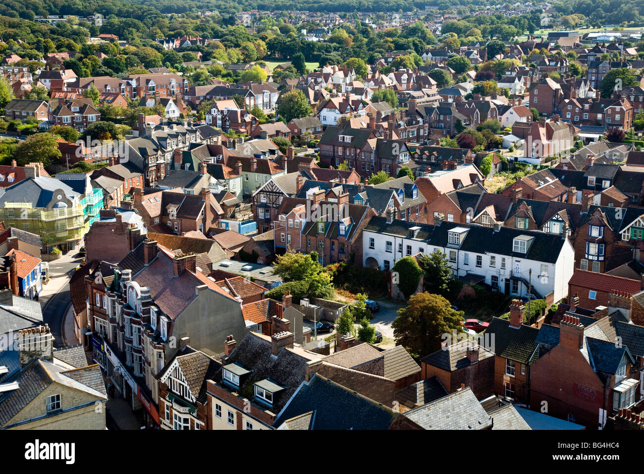 Guardando oltre la città balneare di Cromer in Norfolk, Regno Unito. Foto Stock