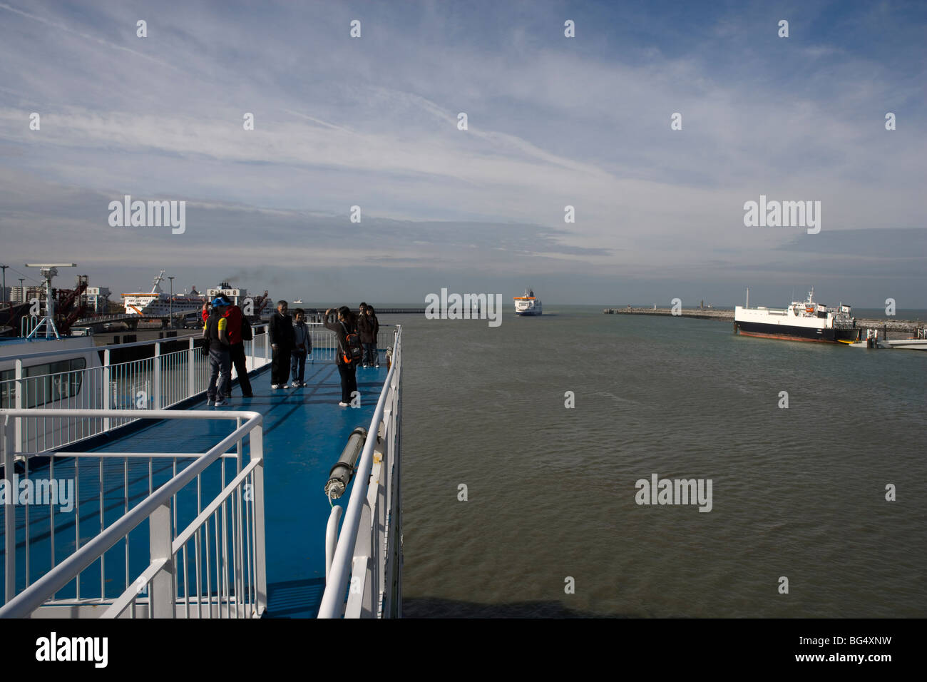Calais canale inglese francia mare SeaFrance porto traghetti balcone turisti Foto Stock