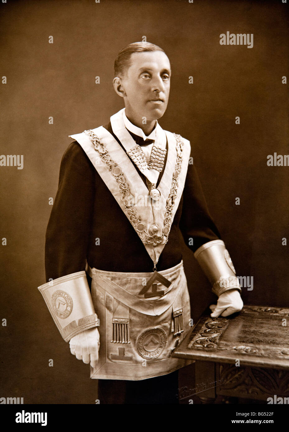 Storia Masonica, uomo in defunta Stockport 3656 Lodge 1920s massoni regalia Foto Stock