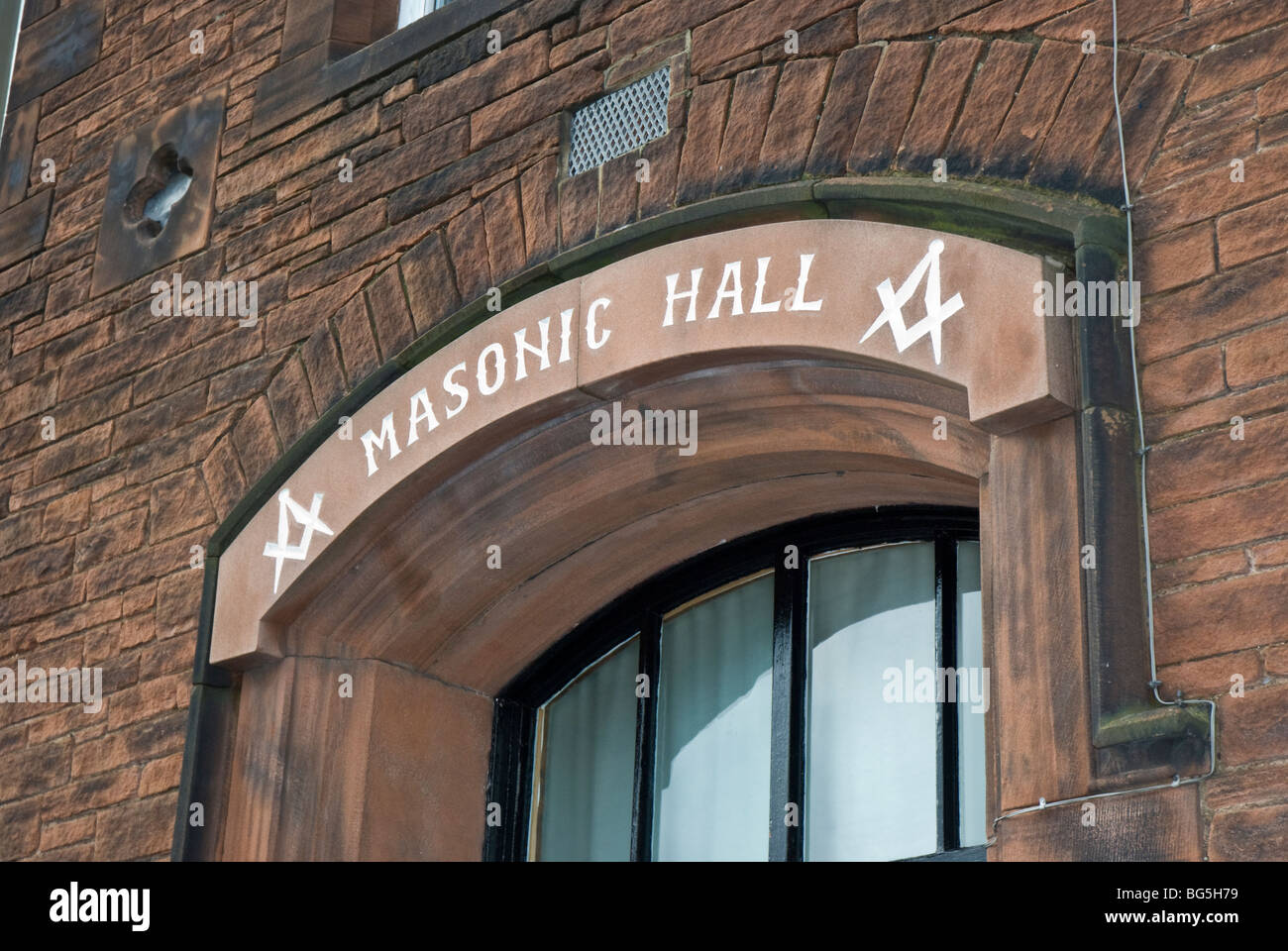 Sala massonico segno sopra porta, Portland Place, Penrith Foto Stock