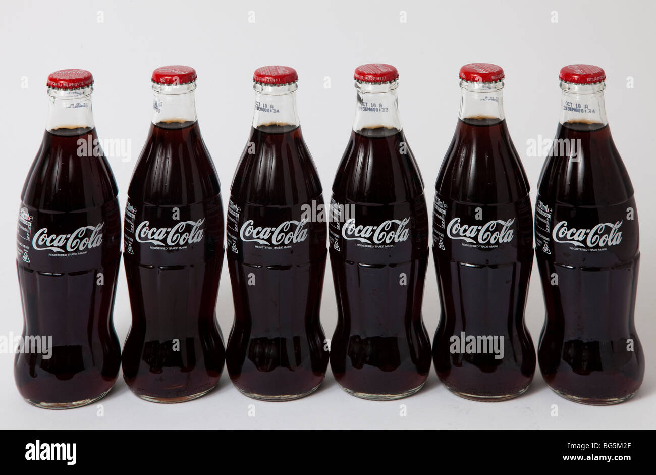 Coca cola coke bottiglie bottiglia di vetro Foto Stock