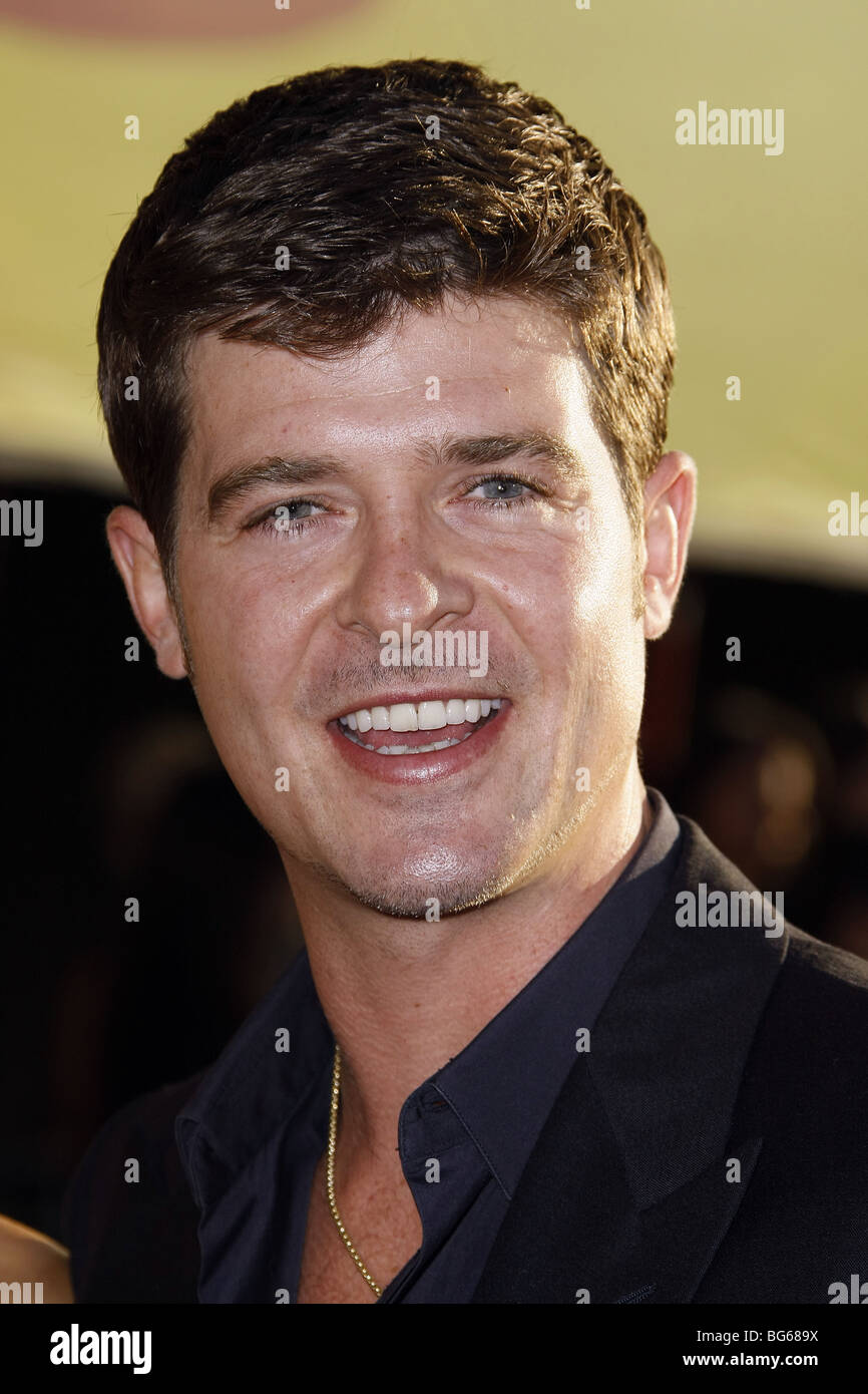 ROBIN THICKE SWING VOTO PREMIERE MONDIALE HOLLYWOOD LOS ANGELES STATI UNITI D'AMERICA 24 Luglio 2008 Foto Stock