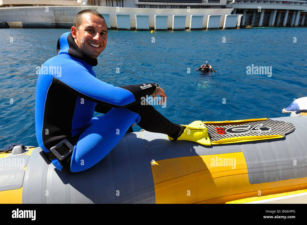 Pierre Frolla, triple mondiali di recordman in libera immersione, off Monaco Foto Stock