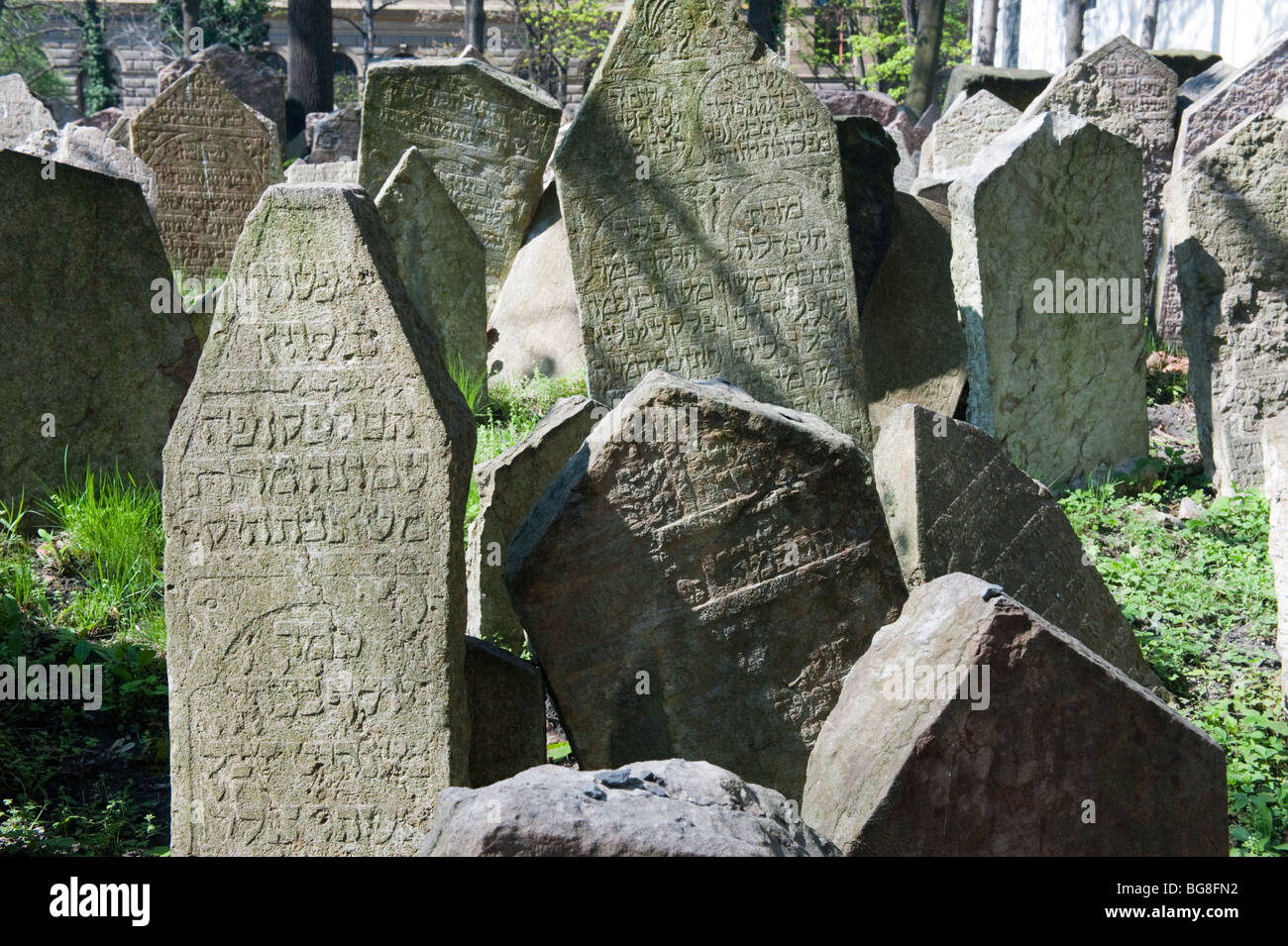 Cimitero ebraico di Praga Foto Stock