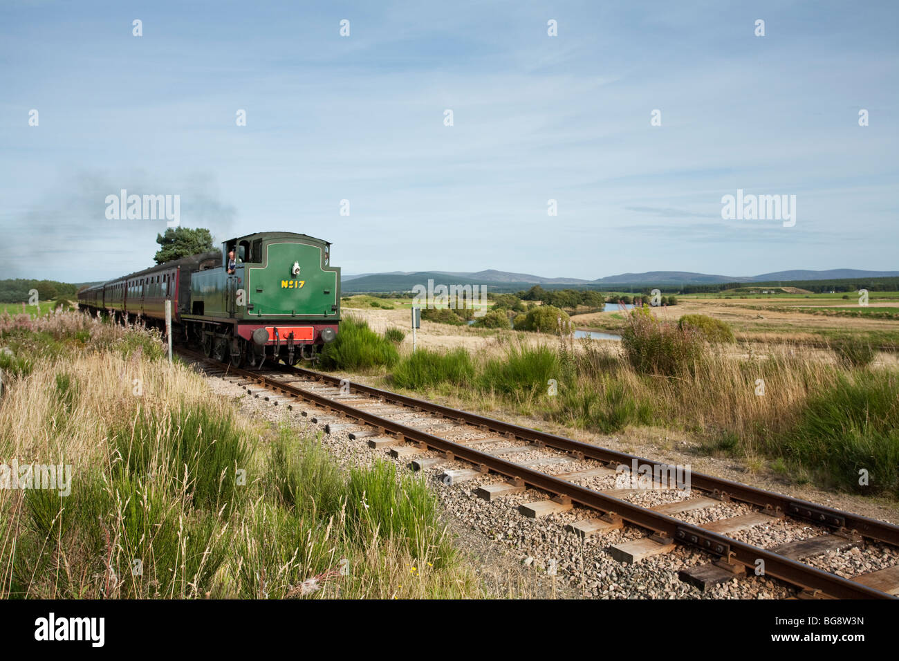 Locomotiva a vapore sul Strathspey Steam Railway vicino a Aviemore, Cairngorm National Park, Scotland, Regno Unito Foto Stock