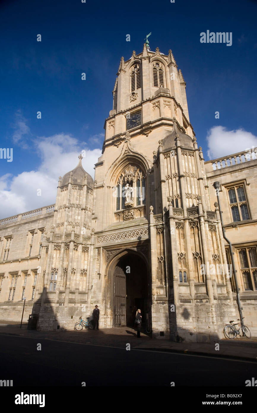 Tom Tower, Christ Church College di Oxford University, Inghilterra, Regno Unito Foto Stock