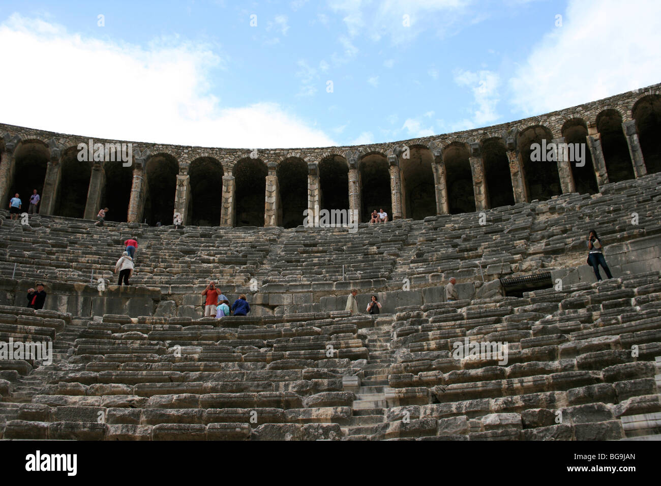 Aspendos (Belkis) è il meglio conservato teatro romano costruito sotto il regno dell'Imperatore Marco Aurelio (161-180 AD) Foto Stock