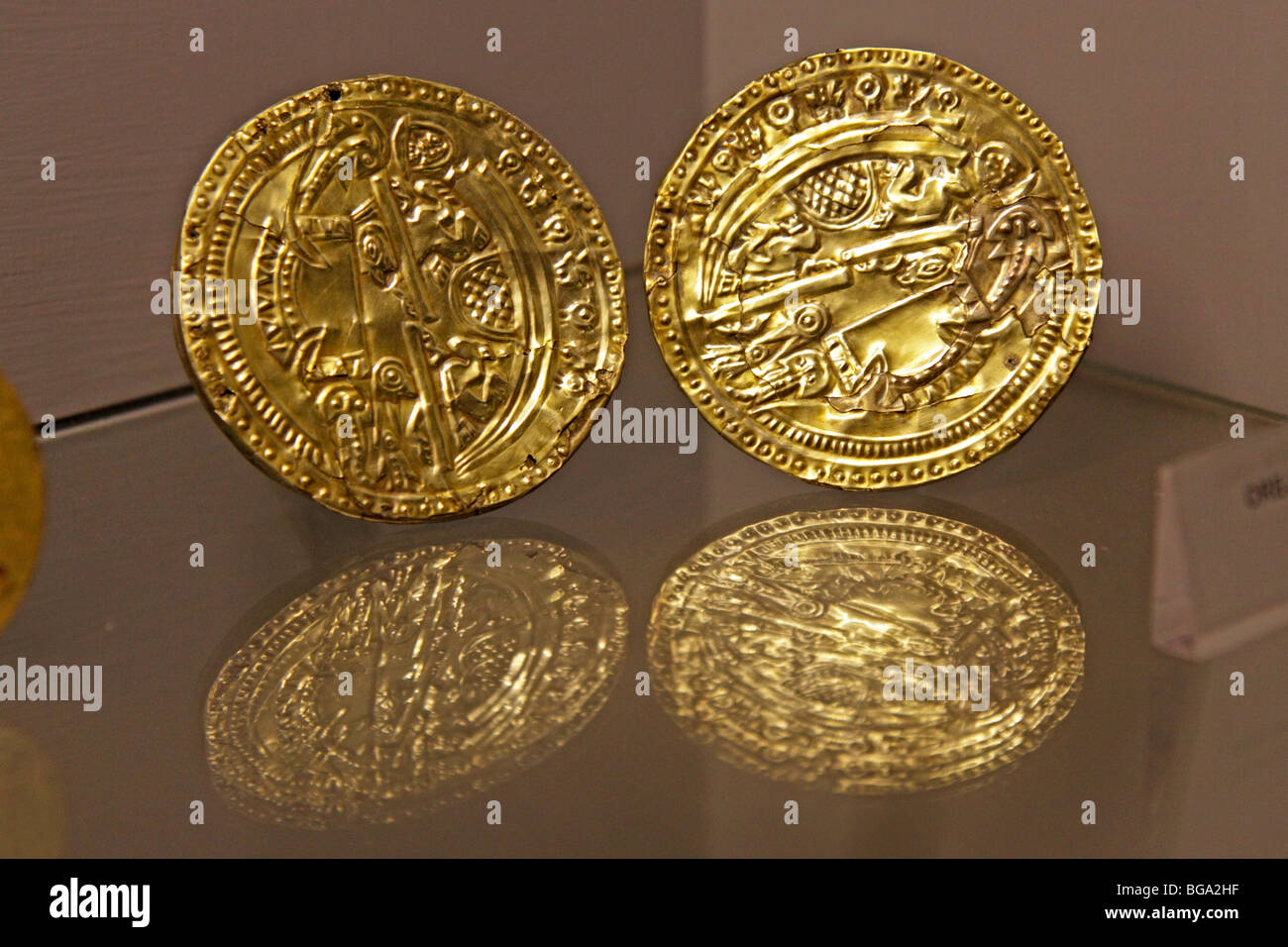 Monete d oro e d argento, cultura Chimú, Museo Nazionale, Lima, Perù, Sud America Foto Stock