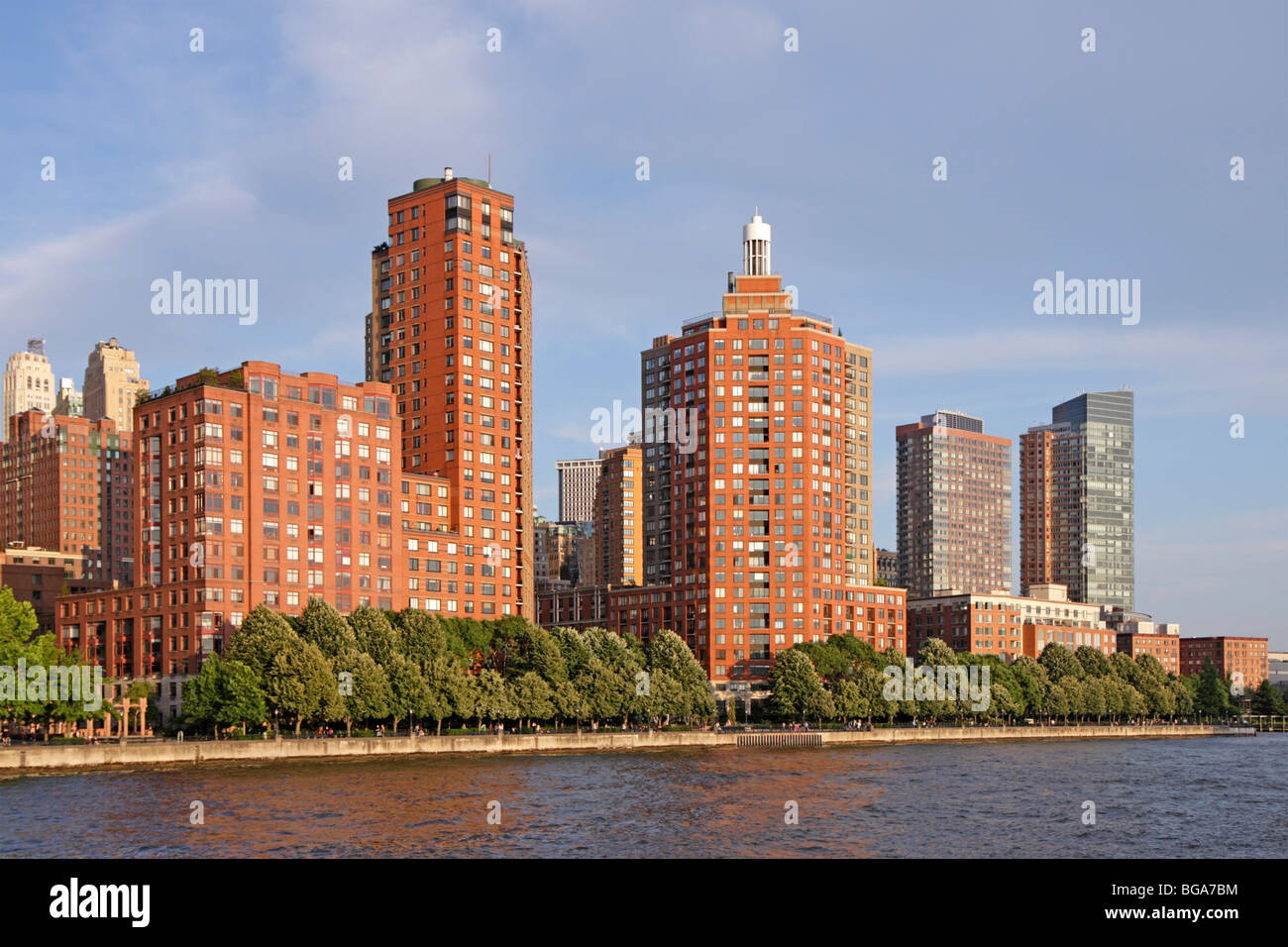Edifici a più piani nel Sud Ovest di Manhattan, New York, Stati Uniti Foto Stock