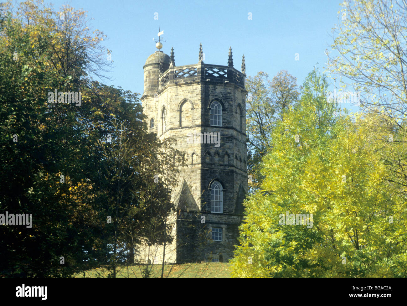 Richmond, Yorkshire, Culloden torre del XVIII secolo in stile gotico inglese follia fantasy torre ottagonale che commemora la battaglia di 1745 Foto Stock