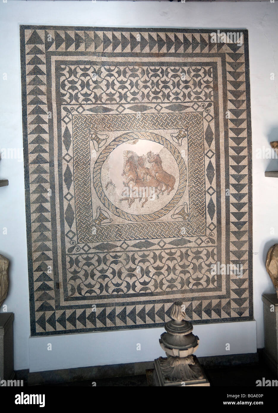 Mosaico romano nel Museo di Archeologia (Museo Arqueológico) di Cordova, la città vecchia, Andalusia, Spagna Foto Stock