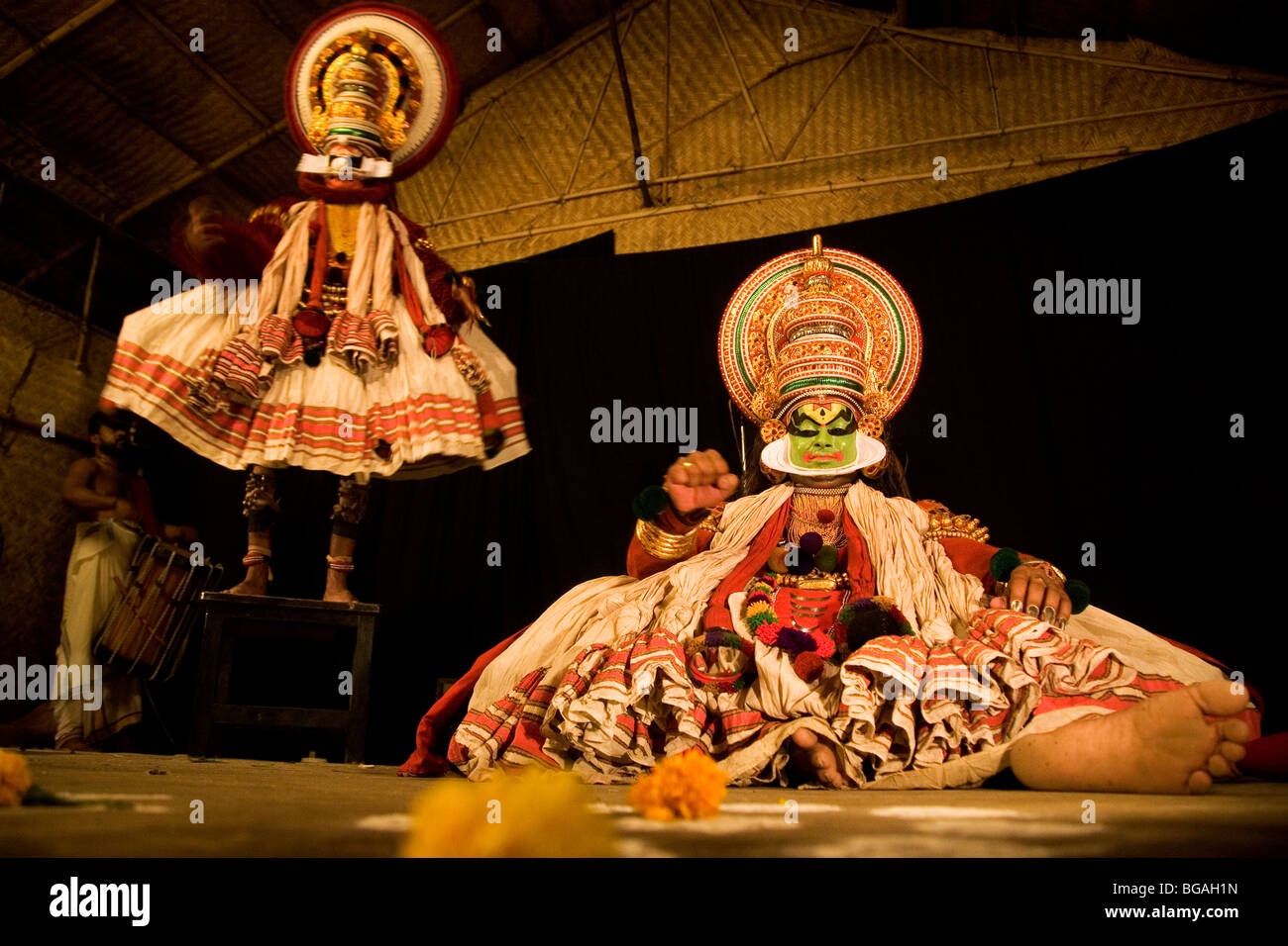Una performance del tradizionale del Kerala dance-drama forma d'arte, Kathakali. Foto Stock