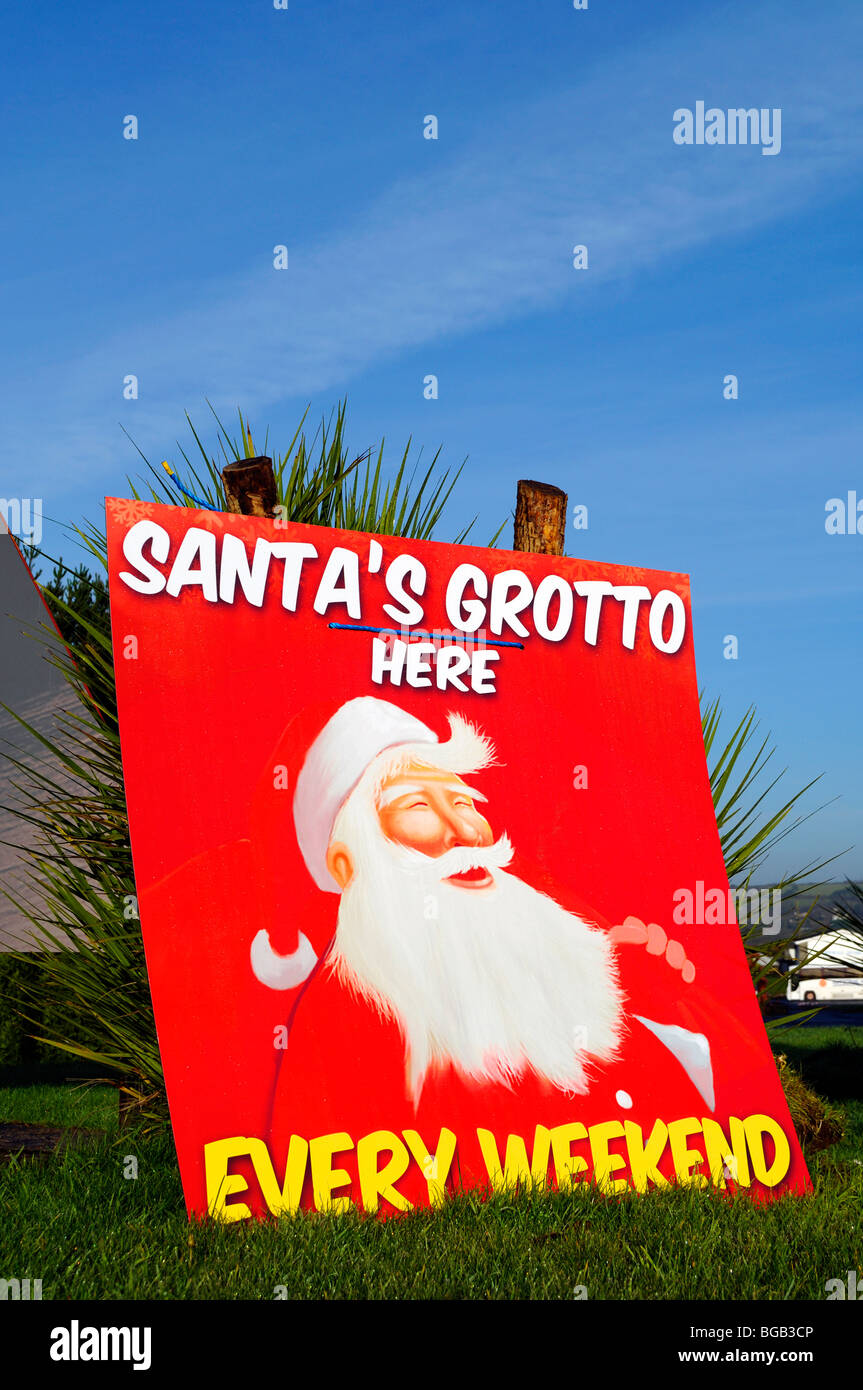 Una santa,s grotta sign in cornwall, Regno Unito Foto Stock