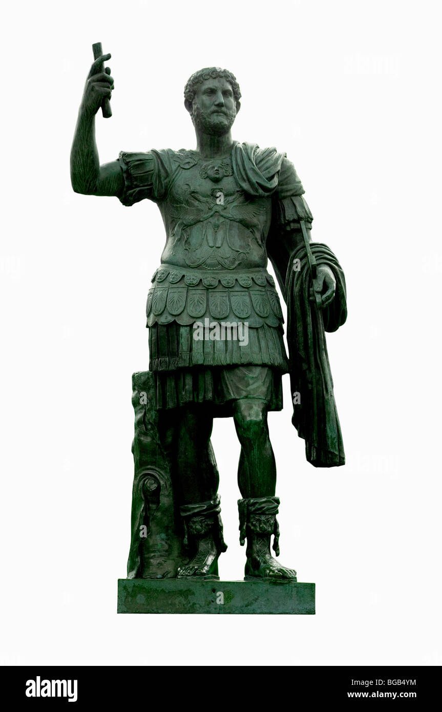 Statua di bronzo di imperatore Adriano nei Giardini di Castel Sant'Angelo, Roma, Italia Foto Stock