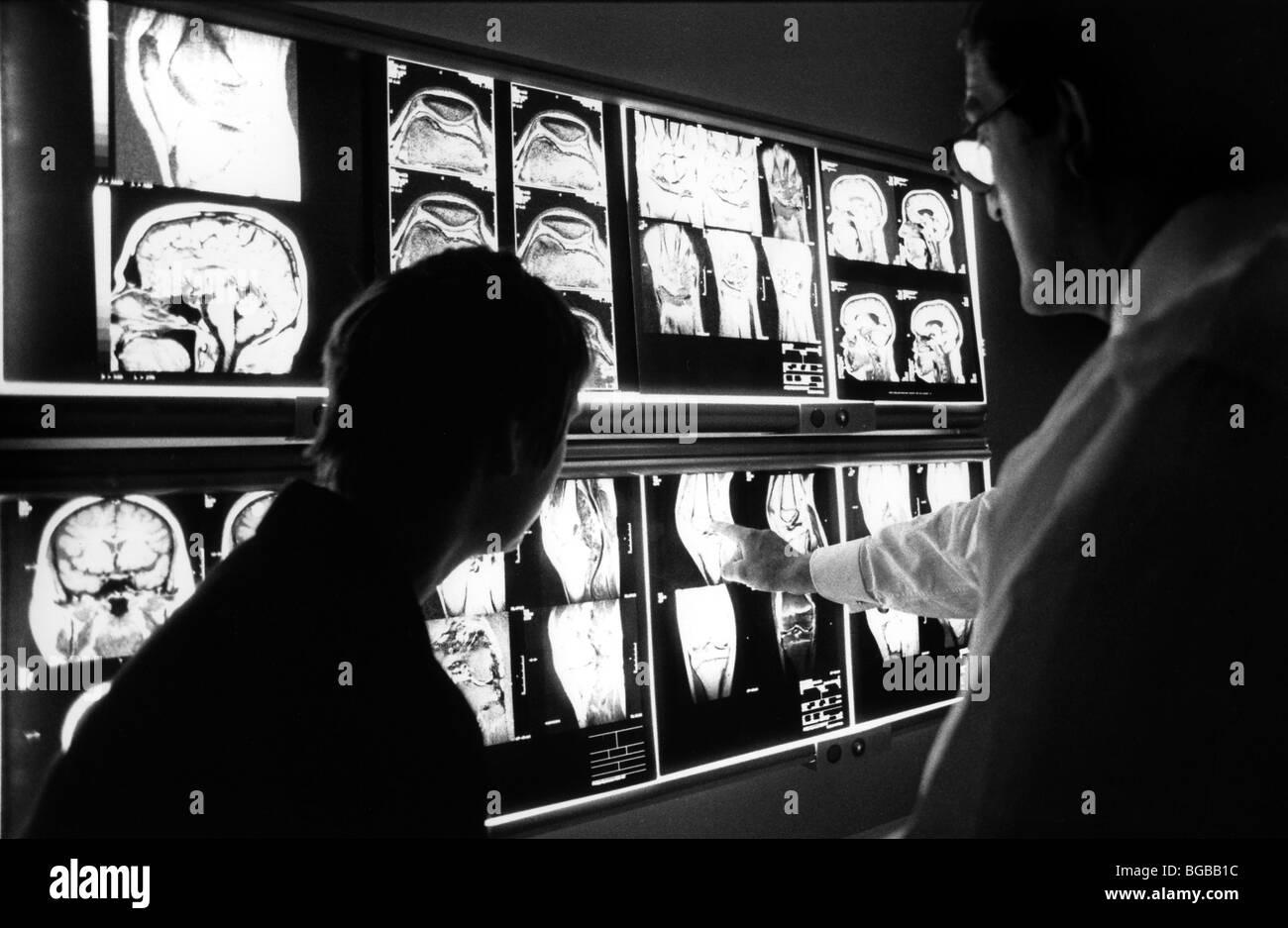 Royalty free fotografia di MRI scan monitor nhs specialista del settore sanitario privato Foto Stock