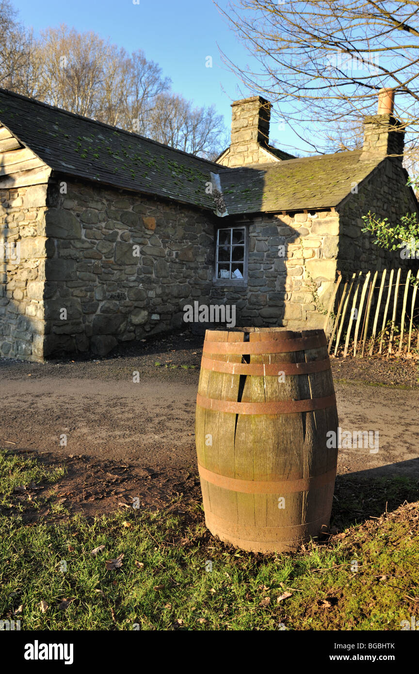 Il fabbro, Museum of Welsh Life, St Fagans, Cardiff, Galles del Sud, Regno Unito. Foto Stock