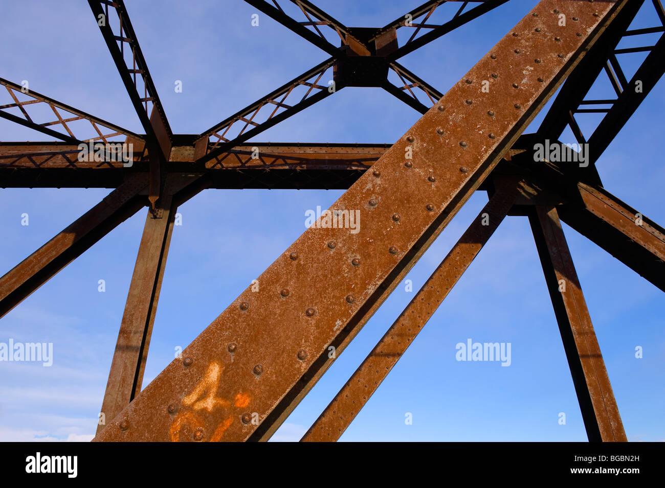 Struttura di un ferro arrugginito treno Ponte di Laval, provincia del Québec in Canada Foto Stock