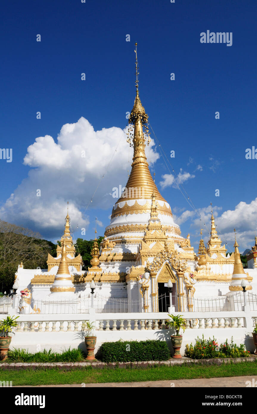 Thailandia; Mae Hong Son; Wat Jong Klang Foto Stock