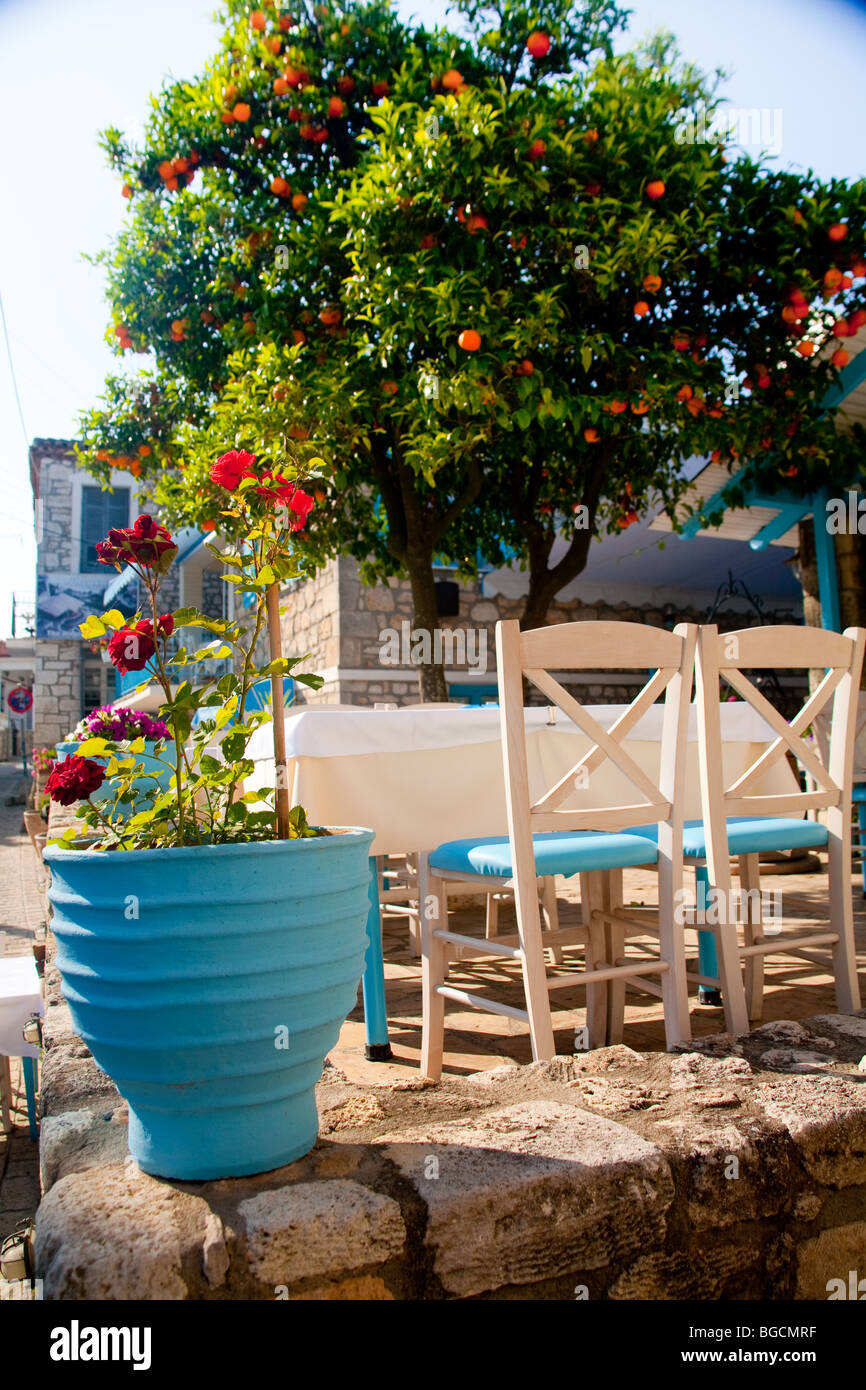 Una immagine della taverna di Stromboli in Afitos, Kassandra, Grecia, BZH Foto Stock