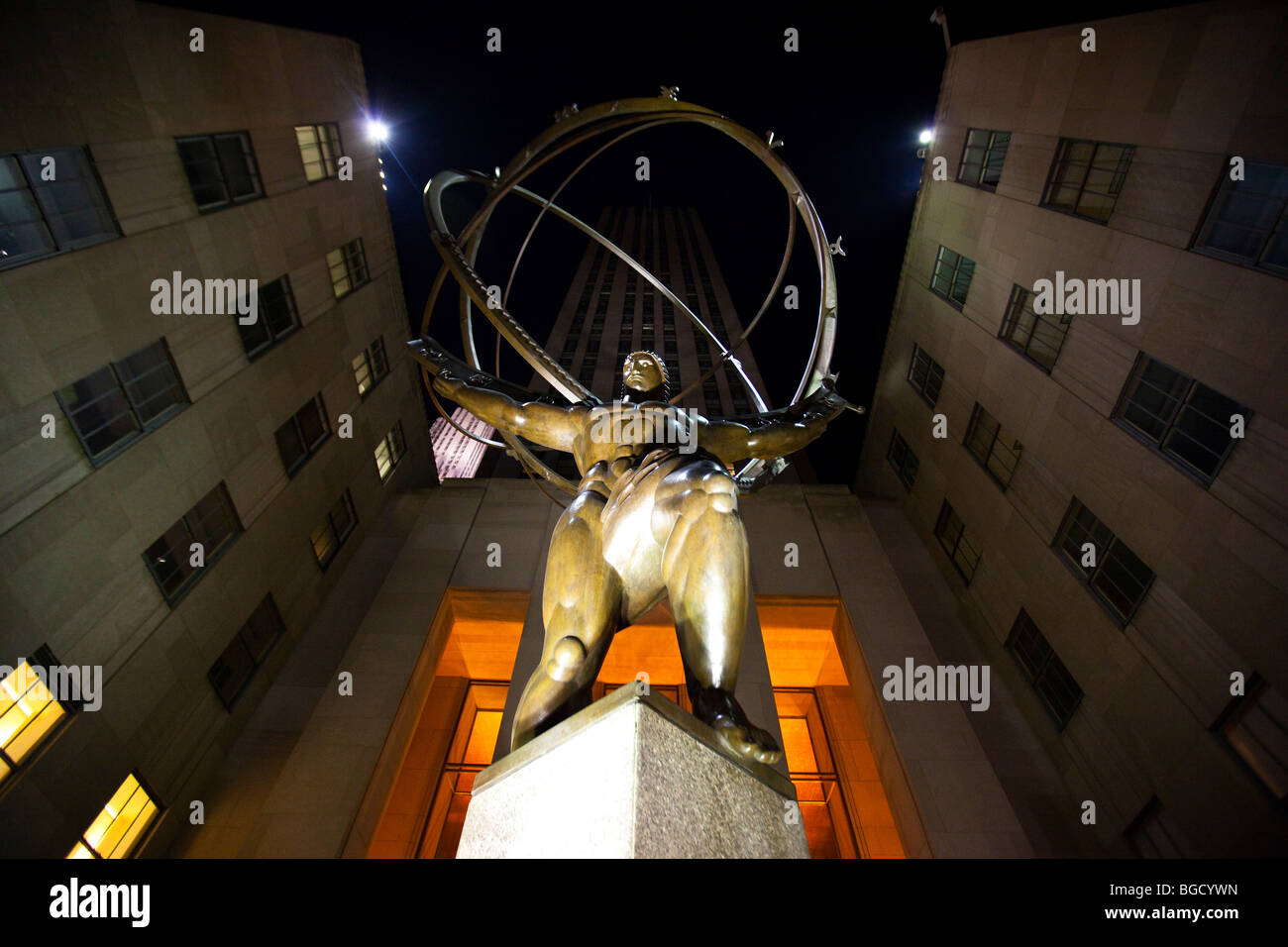 Atlas statua al Rockefeller Center di New York City Foto Stock