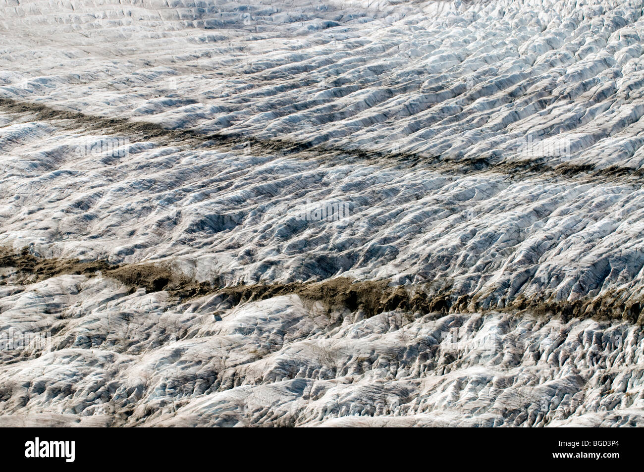 Strutture di origine glaciale, ghiacciaio di Aletsch, Alpi Bernesi, Vallese, Svizzera, Europa Foto Stock