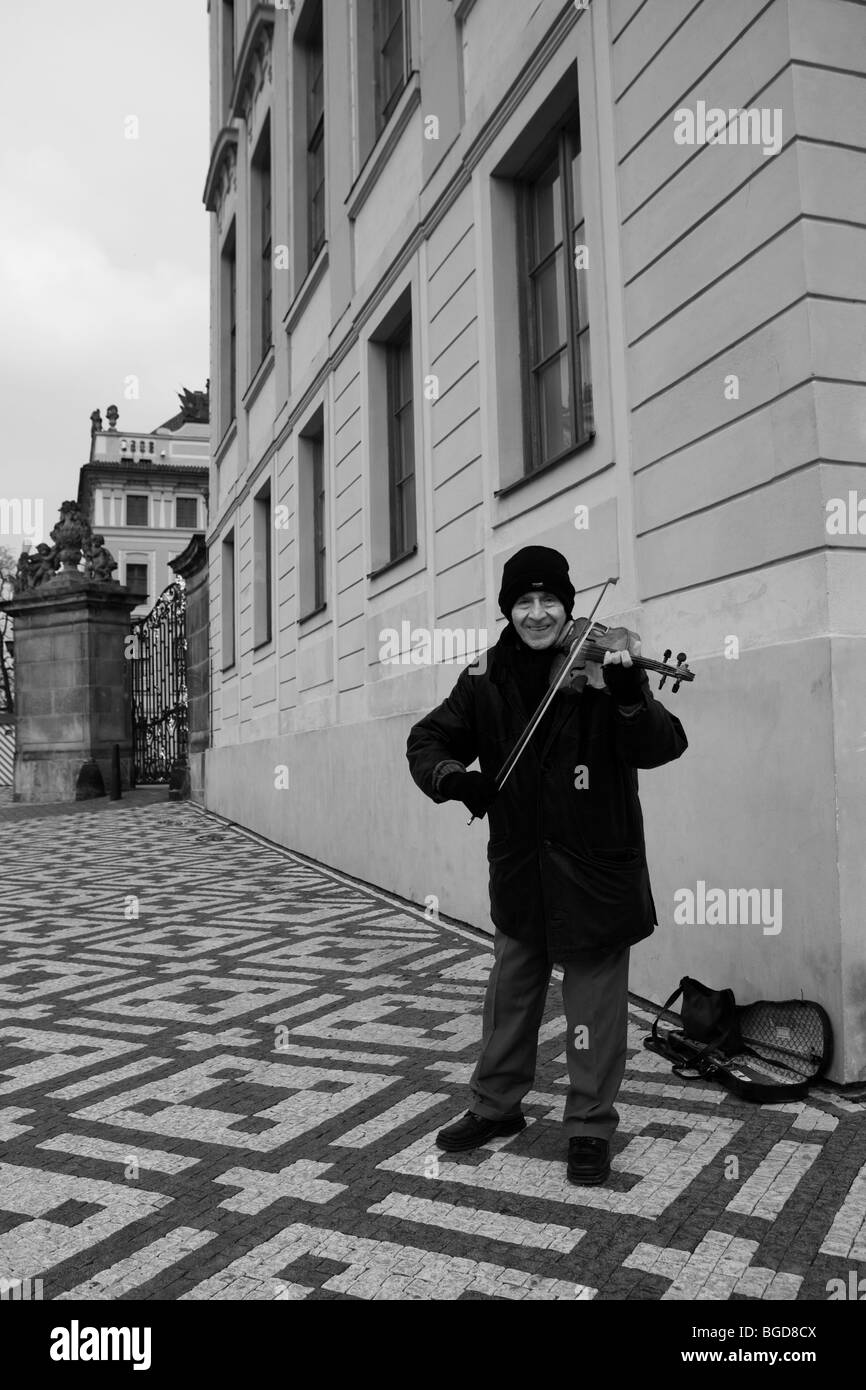 Fiddler. Praga Foto Stock