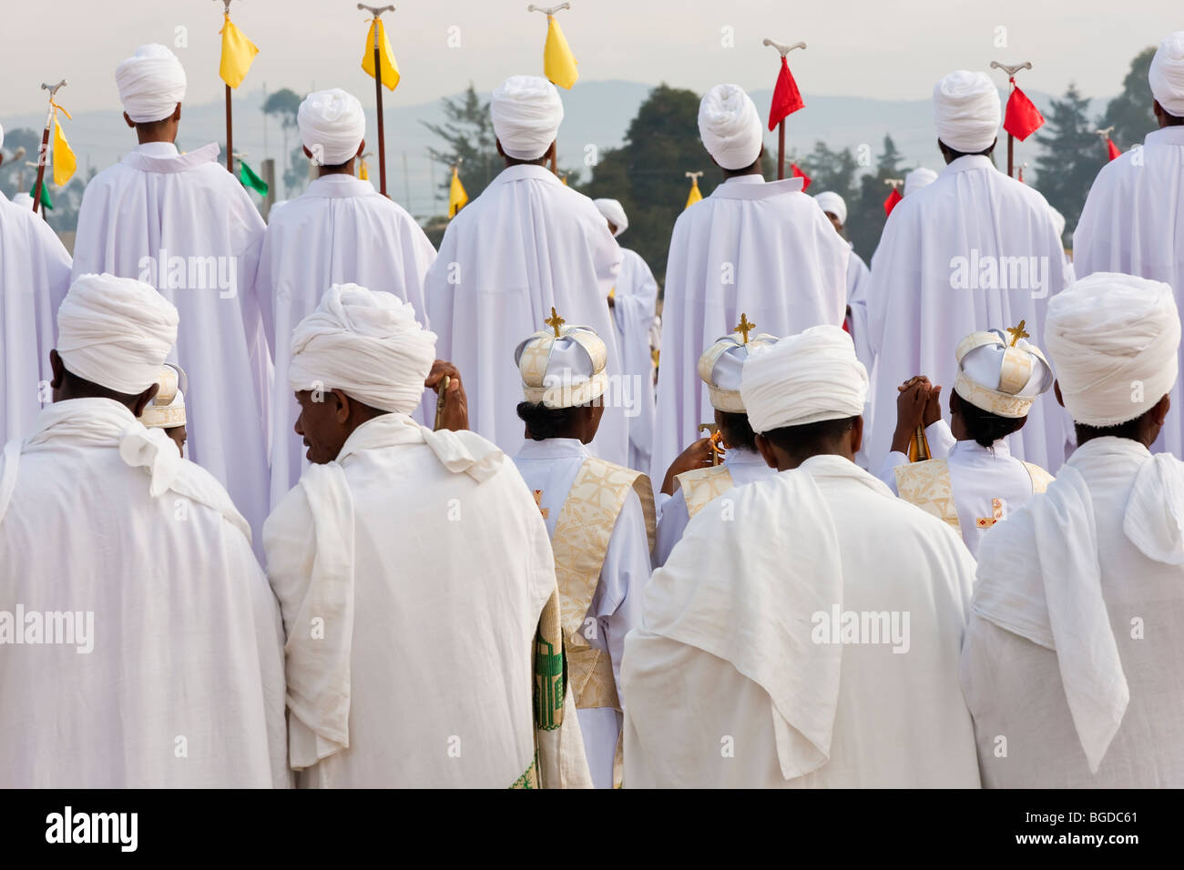 Sacerdoti e processione del Timket (celebrazione di Epithany, cristiano-ortodossa) ad Addis Abeba, Etiopia Foto Stock