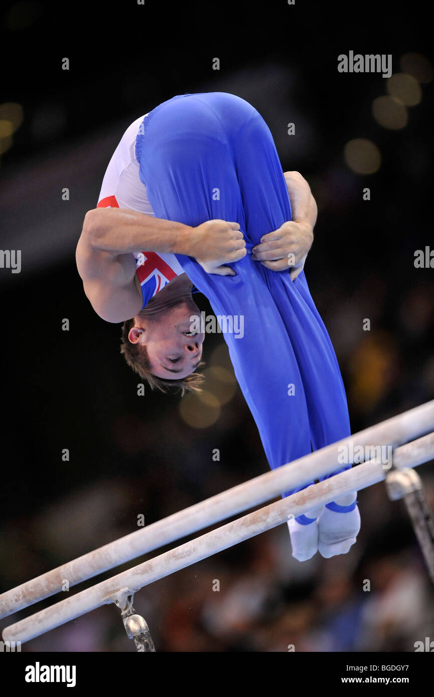Daniel Keatings, Gran Bretagna, sulla barra alta, EnBW Gymnastics World Cup 2009, Porsche-Arena, Stoccarda, Baden-Wuerttemberg, Foto Stock