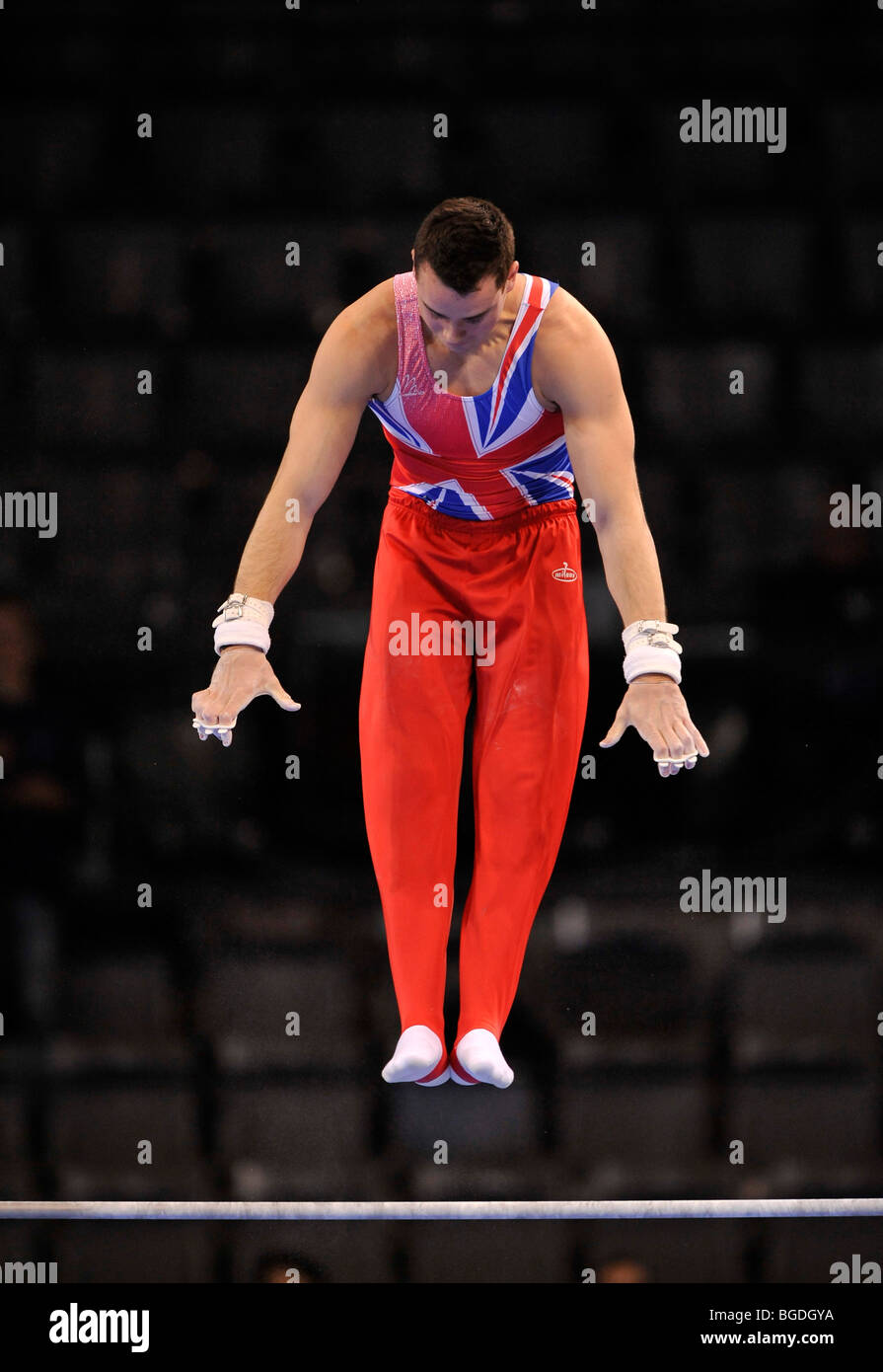 Kristian Thomas, Gran Bretagna, sulla barra alta, EnBW Gymnastics World Cup 2009, Porsche-Arena, Stoccarda, Baden-Wuerttemberg, Foto Stock