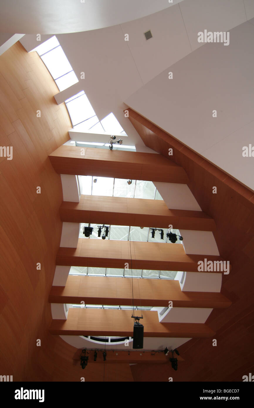 Interno della Walt Disney Concert Hall (architetto: Frank Gehry), Los Angeles, California, Stati Uniti d'America Foto Stock