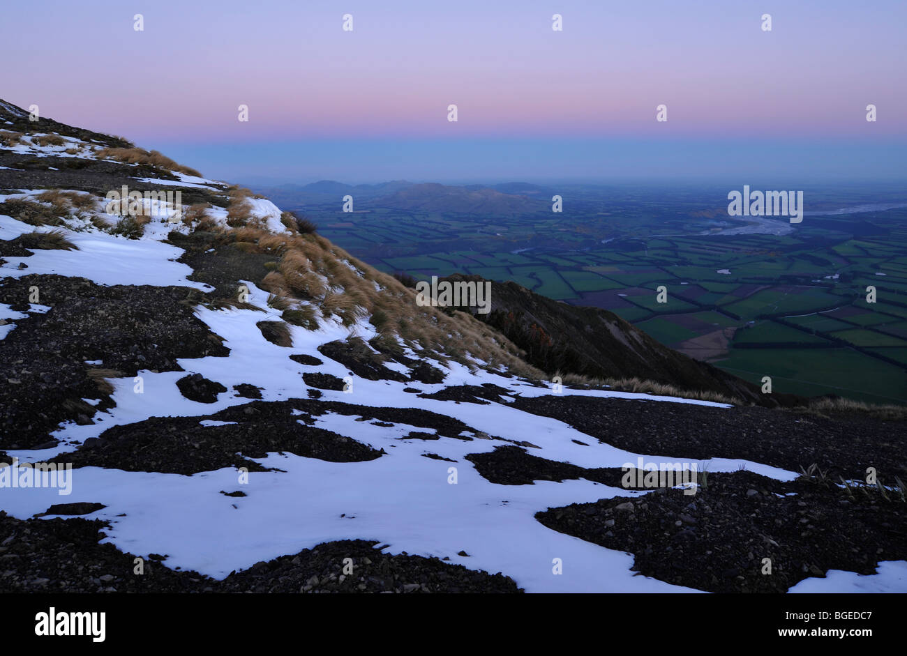 Mt Hutt. Isola del Sud della Nuova Zelanda al crepuscolo Foto Stock