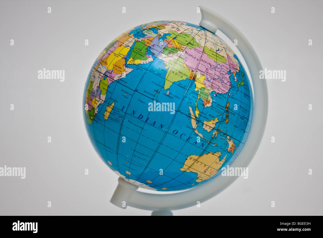 Globo che mostra l'Oceano Indiano per la geografia del libro di testo e di classe Foto Stock