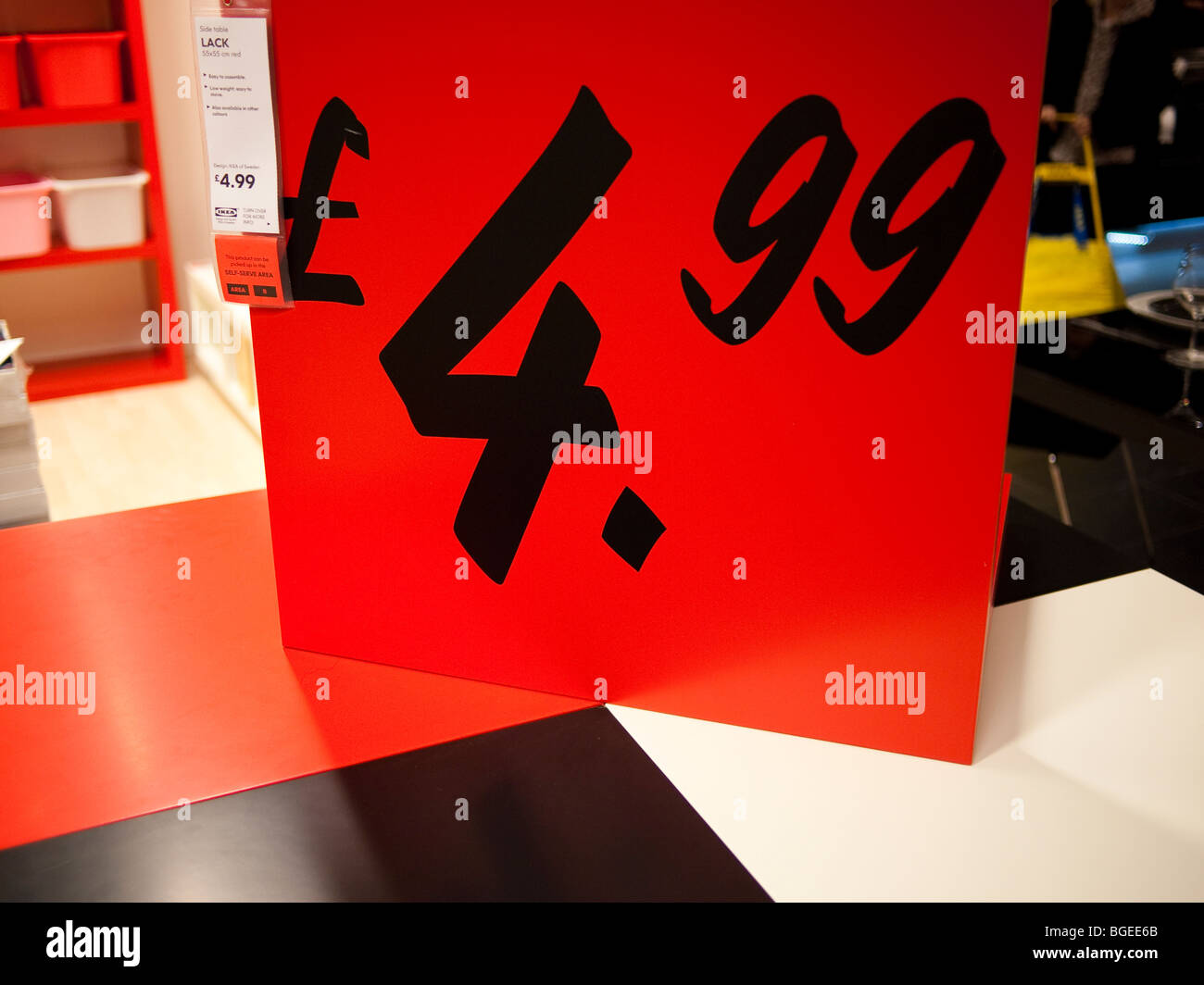 £4.99 Sign in IKEA Foto Stock