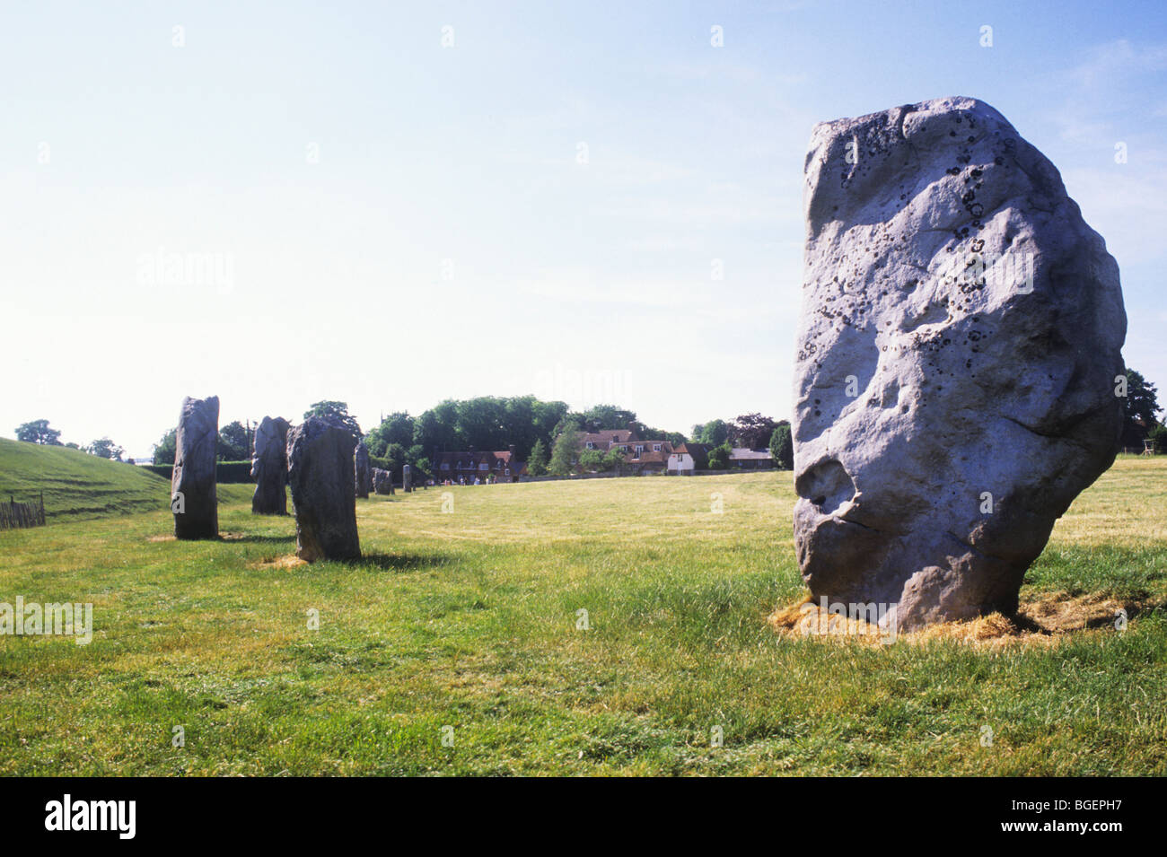Avebury Wiltshire inglese preistoria preistorica stone circle cerchi Inghilterra pietre sarsen religione sito religioso Foto Stock