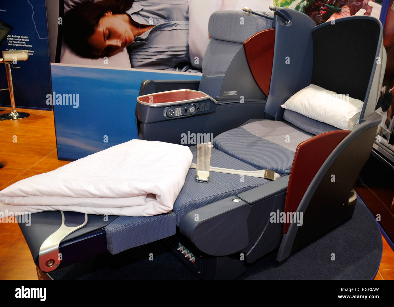 "Business class" a letto piatto da LAN Airlines sul display Foto Stock