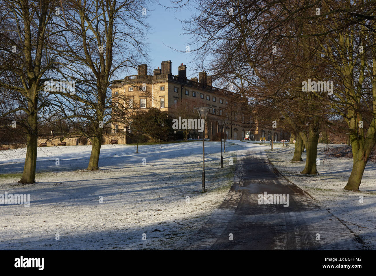 YORKSHIRE SCULPTURE PARK WEST BRETTON HALL neve invernale Foto Stock